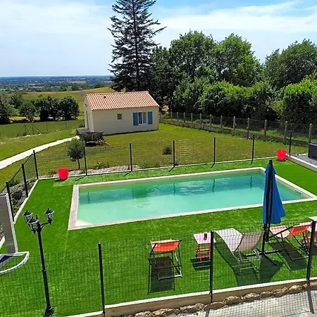 D'hotes 84 De La Maneliere B&B