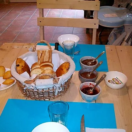 D'hotes 84 De La Maneliere 3*