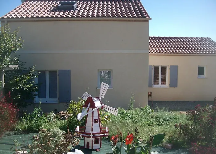 Bed & Breakfast D'hotes 84 De La Maneliere La Flocelliere